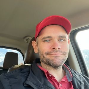 Meet your Posher, Justin